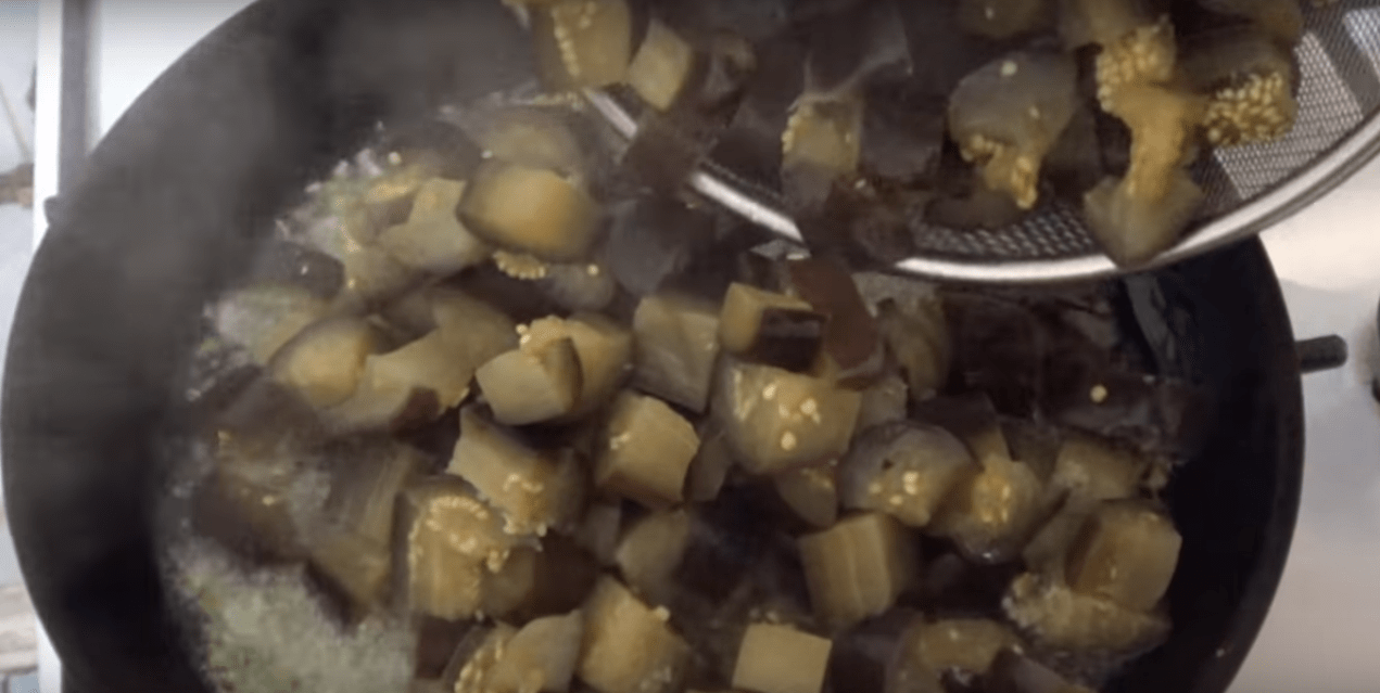 Баклажаны как грибы: быстрые и вкусные рецепты салатов и заготовок на зиму | img 59bbd96a87aa6
