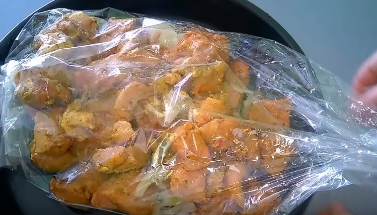 Шашлык из свинины в духовке: 6 рецептов приготовления без шампуров в домашних условиях | tahet35hett66