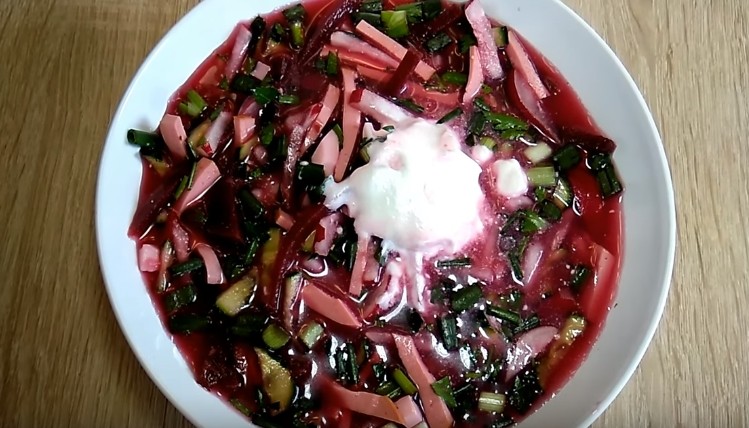 Холодный суп свекольник - рецепт приготовления вкусного холодника