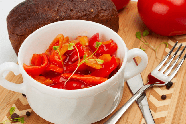Лечо из болгарского перца на зиму - пальчики оближешь. Простые рецепты с томатной пастой | img 59a84358a482c
