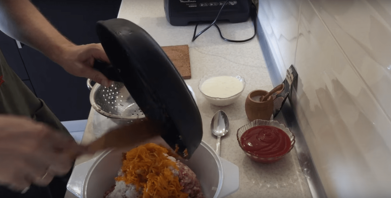 Перец фаршированный мясом и рисом: рецепты с фото в духовке, мультиварке и кастрюле | img 59da3d184b455