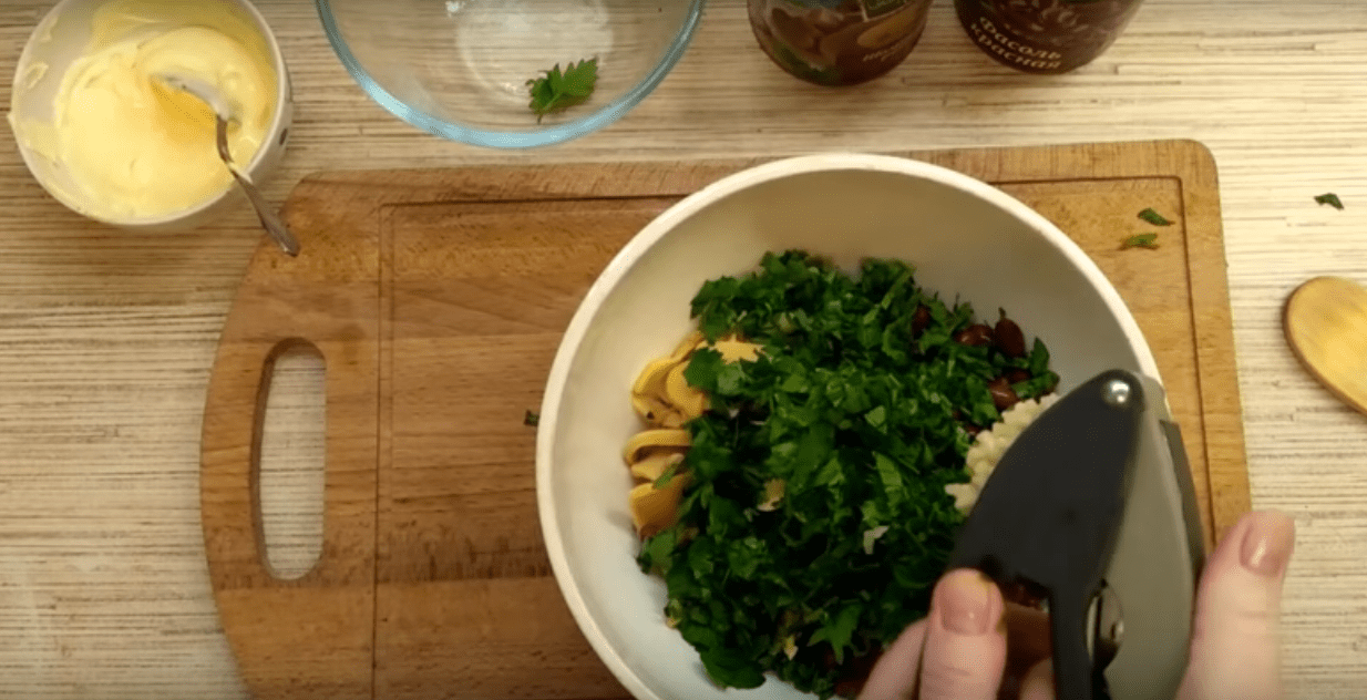 Салат с консервированной фасолью: очень простые и вкусные рецепты с фото | img 59ea131a3096e
