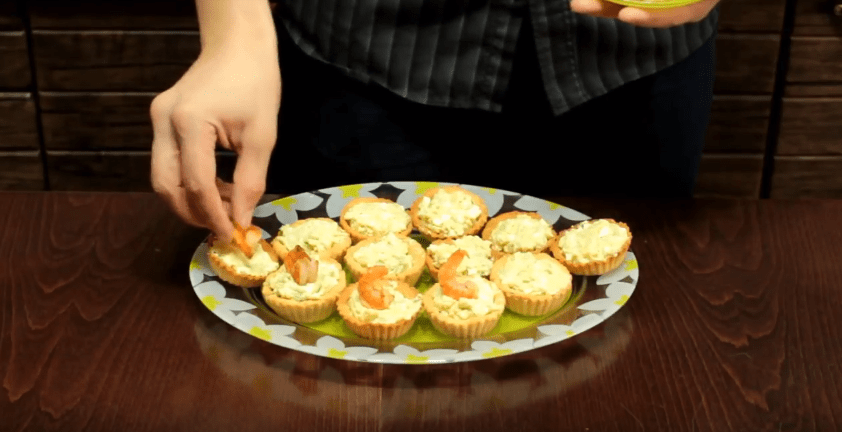 Закуски на Новый 2021 год из тарталеток: простые и вкусные рецепты на праздничный стол | img 5a3185cb6bb93