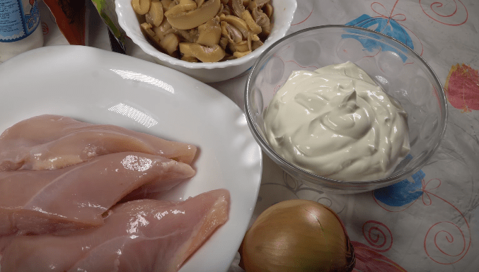 Куриная грудка на сковороде: Топ-10 рецептов нежного и сочного куриного филе | img 5a44c786d82fc
