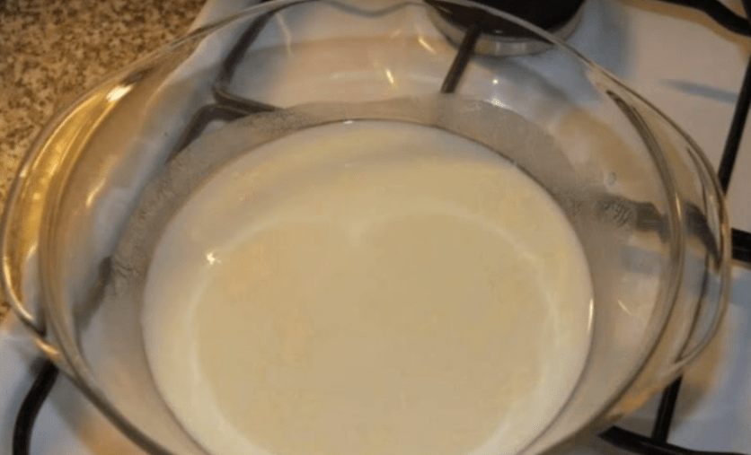 Блины на кислом молоке - как приготовить вкусные блинчики из прокисшего молока | img 5a5a06fa40577