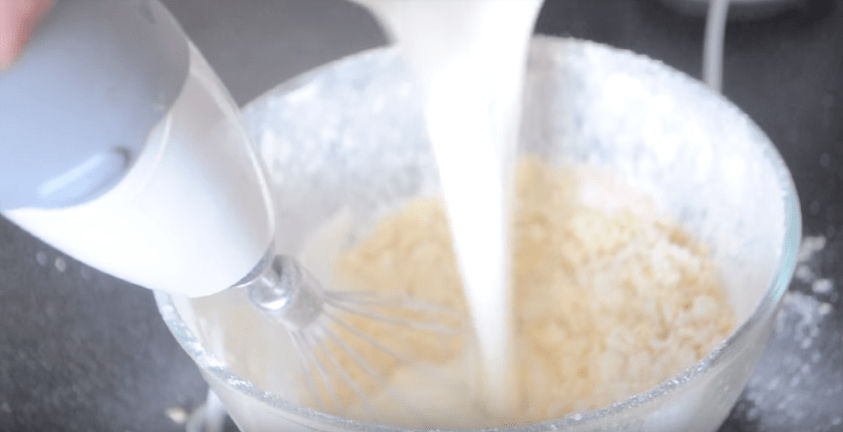 Блины на кислом молоке - как приготовить вкусные блинчики из прокисшего молока | img 5a5a29f457580