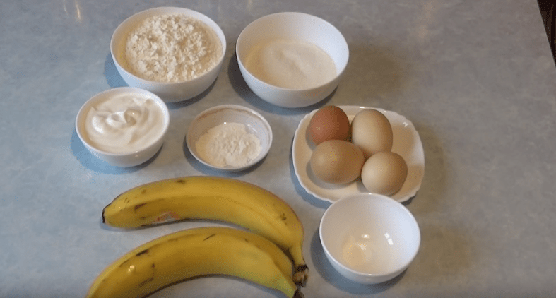 Шарлотка с бананом - 6 проверенных рецептов обалденного бананового пирога | img 5a74444a74051