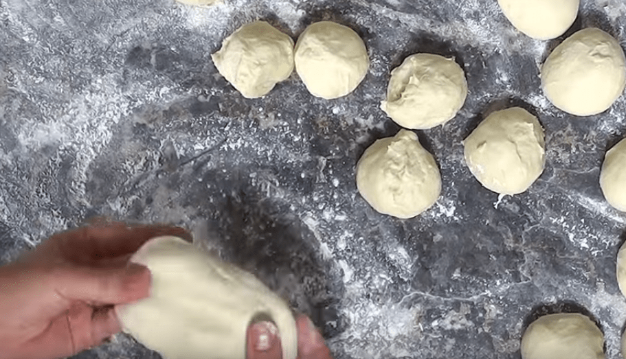 Как приготовить очень вкусное дрожжевое тесто для пирожков