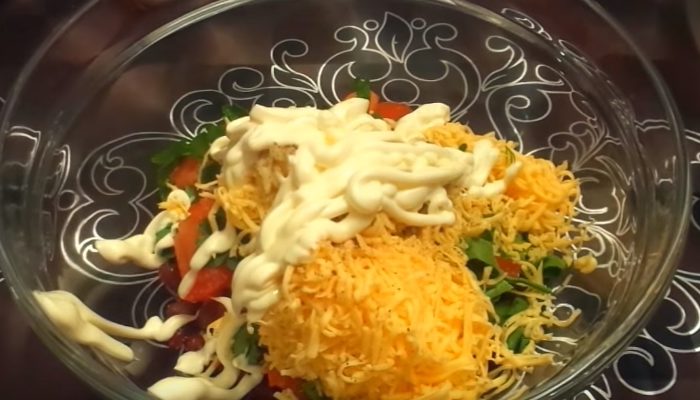 Рецепты праздничных салатов на скорую руку: простые салаты из недорогих продуктов | psoidoosd sd e1542006213456