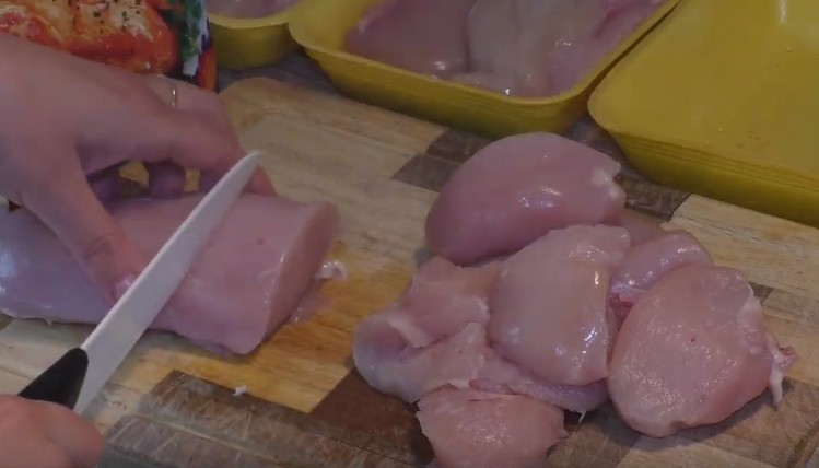 Как замариновать курицу для шашлыка быстро и вкусно | nrsyrn64jxfjm64