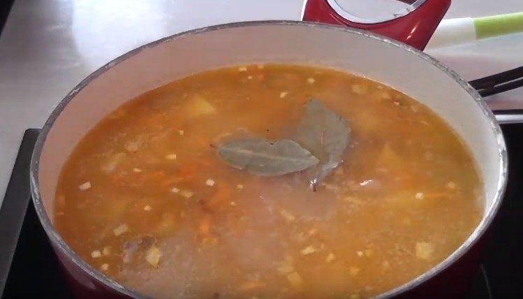 Гороховый суп: 6 классических рецептов с пошаговым описанием | sxxj86jfgd3