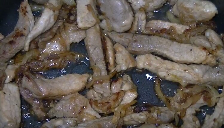 Рагу из кабачков с мясом: как приготовить рагу быстро и вкусно | snrnnyrn46fnggx e1564849968597