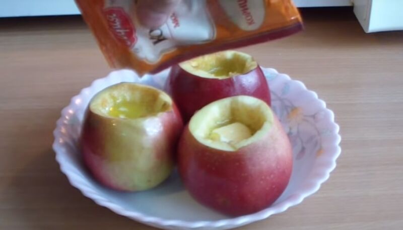 Как запечь яблоки в микроволновке, чтобы они были сочными? | hgcmgy57n mch
