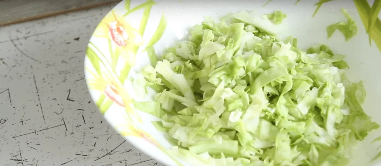 Салат из капусты: 8 очень простых и вкусных проверенных рецептов | img 59df9510ba16a