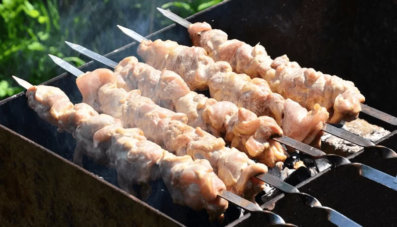 Как приготовить шашлык из свинины на мангале? Топ 10 самых вкусных рецептов | kuriniy shashlyk