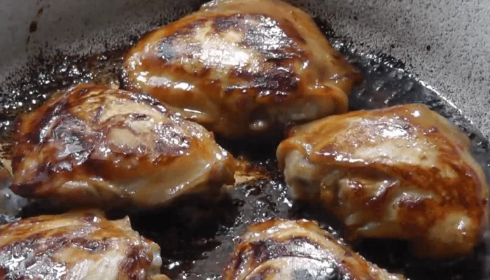 Куриные бедра на сковороде: как правильно и вкусно пожарить бедрышки | img 5aed951cc554c