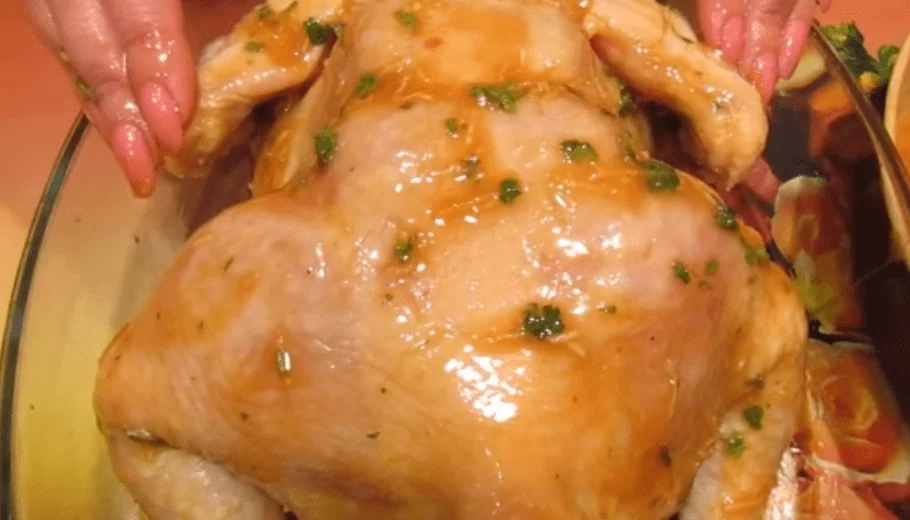 Курица в духовке - простые рецепты запекания птицы целиком | img 5af46181aa430