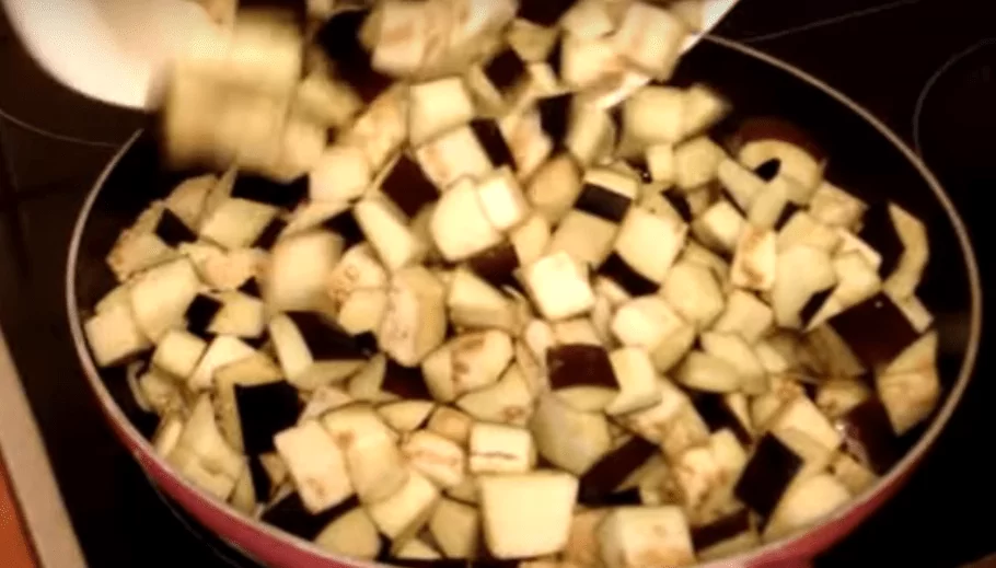 Как пожарить баклажаны на сковороде быстро и вкусно | img 5b143b1dcc136