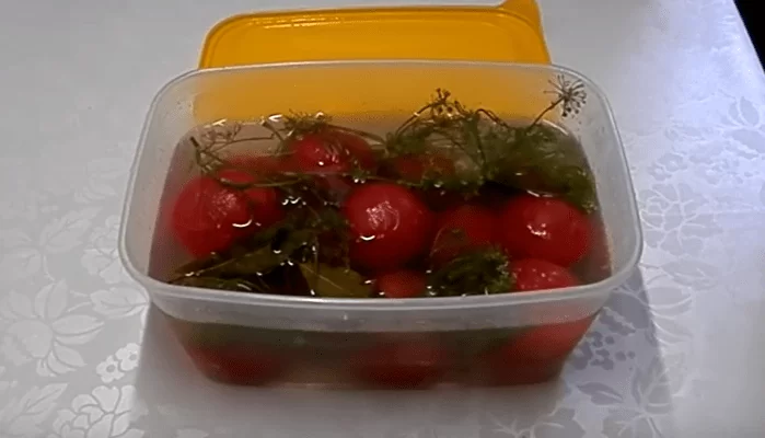 Маринованные помидоры быстрого приготовления - 5 ну очень вкусных рецептов | img 5b411ca6a2166