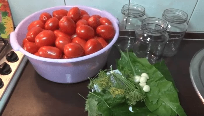 Маринованные помидоры быстрого приготовления - 5 ну очень вкусных рецептов | img 5b41df928e398
