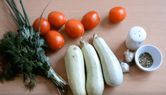 Тушеные кабачки с овощами - как тушить кабачки на сковороде и в кастрюле | img 5b4615d543c32