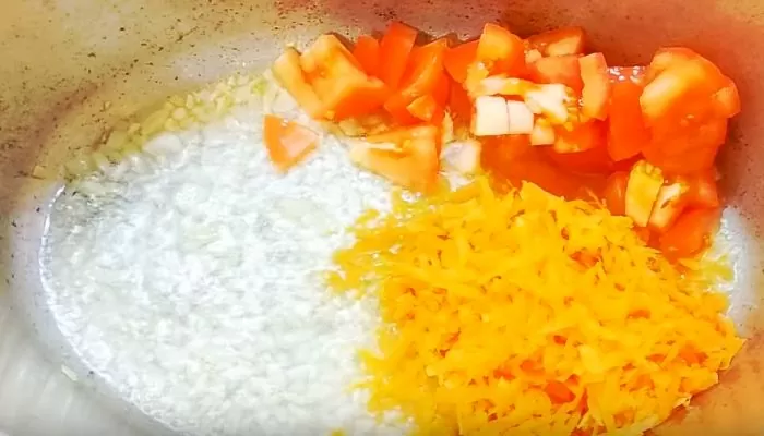 Тушеная капуста на сковороде: 12 рецептов как потушить капусту вкусно и правильно | nseea aetntn aetn e1537462406887