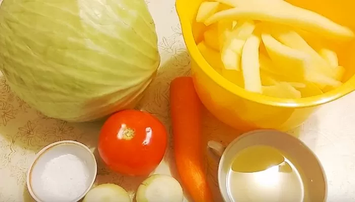 Тушеная капуста на сковороде: 12 рецептов как потушить капусту вкусно и правильно | ydsrn rsrtn e1537461597532