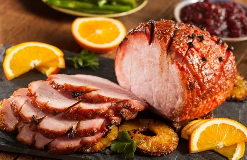 Свинина в духовке: рецепты сочного и мягкого мяса, запеченного в фольге | svinina v duhovke e1543580161290