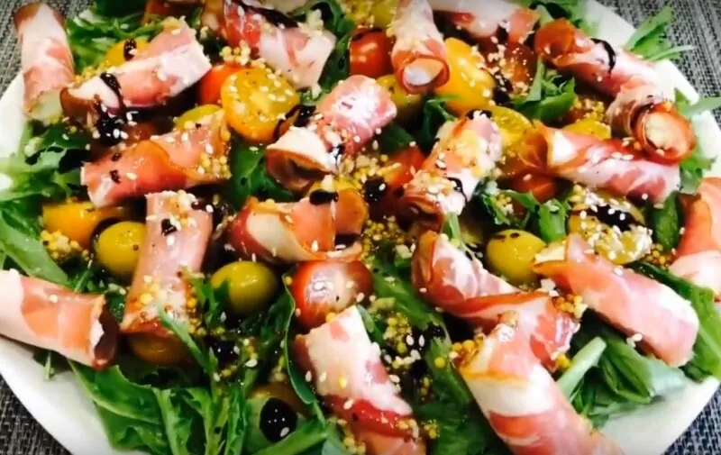 Салаты с крабовыми палочками: 10 новых рецептов простых и вкусных салатов | Salat s bekonom