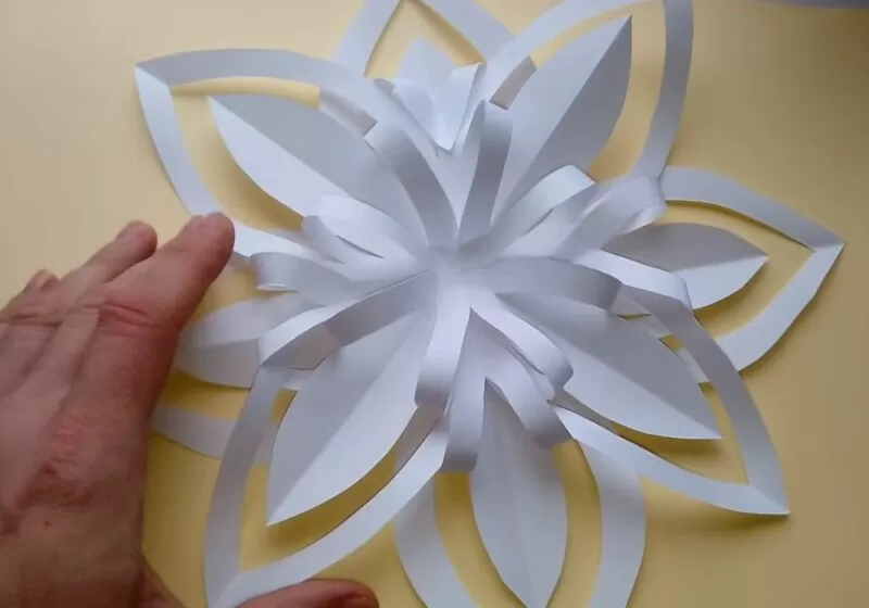 Как сделать снежинку из бумаги а4 легко и красиво (+шаблоны для вырезания) | nrimsb eatbaetb53