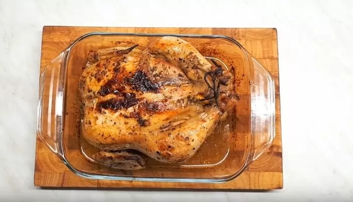 Курица в духовке запеченная целиком: 10 рецептов запекания курицы с хрустящей корочкой | nsynry46sngxng e1576085542220