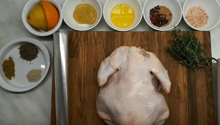 Курица в духовке запеченная целиком: 10 рецептов запекания курицы с хрустящей корочкой | synsr46mhm xfngnx e1576084562890