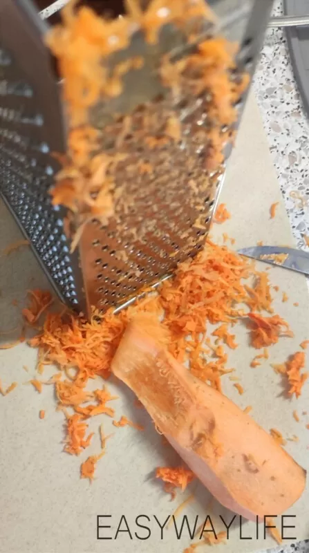 Подготовка продуктов для морковного пирога рис 1